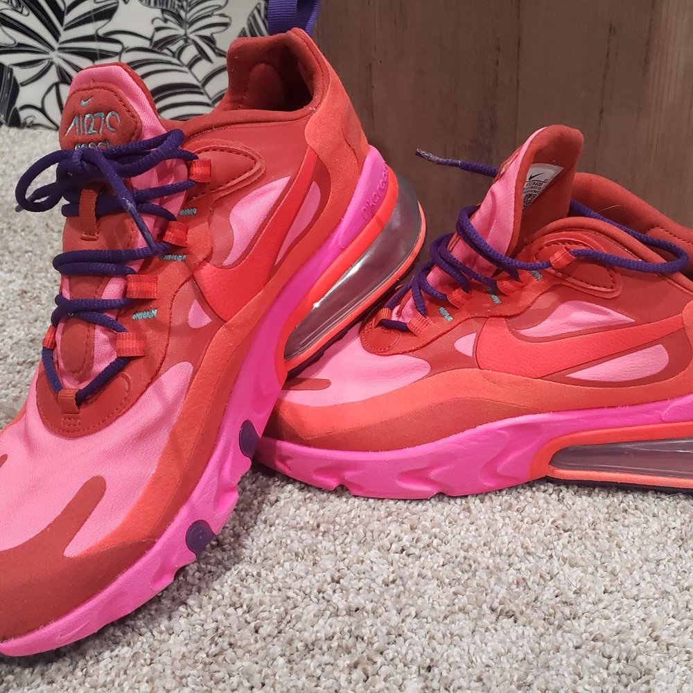Nike Air Max 270 React "Mystic Red/Pink Blast"